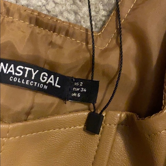 Faux leather corset top! - Picture 4 of 4